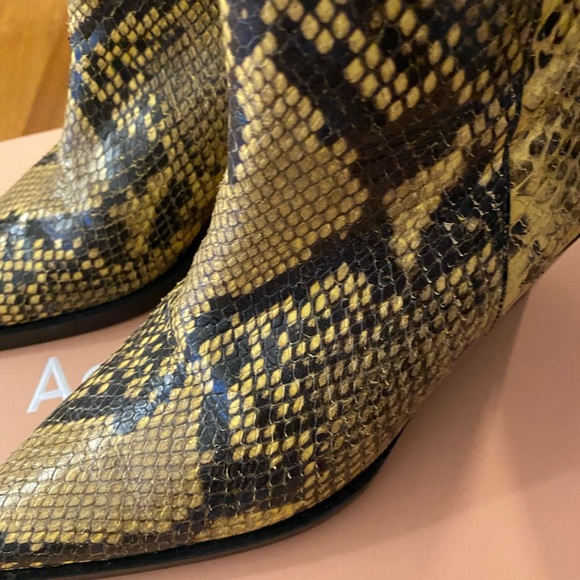 Acne studios boots (like new) wore once - Picture 6 of 8